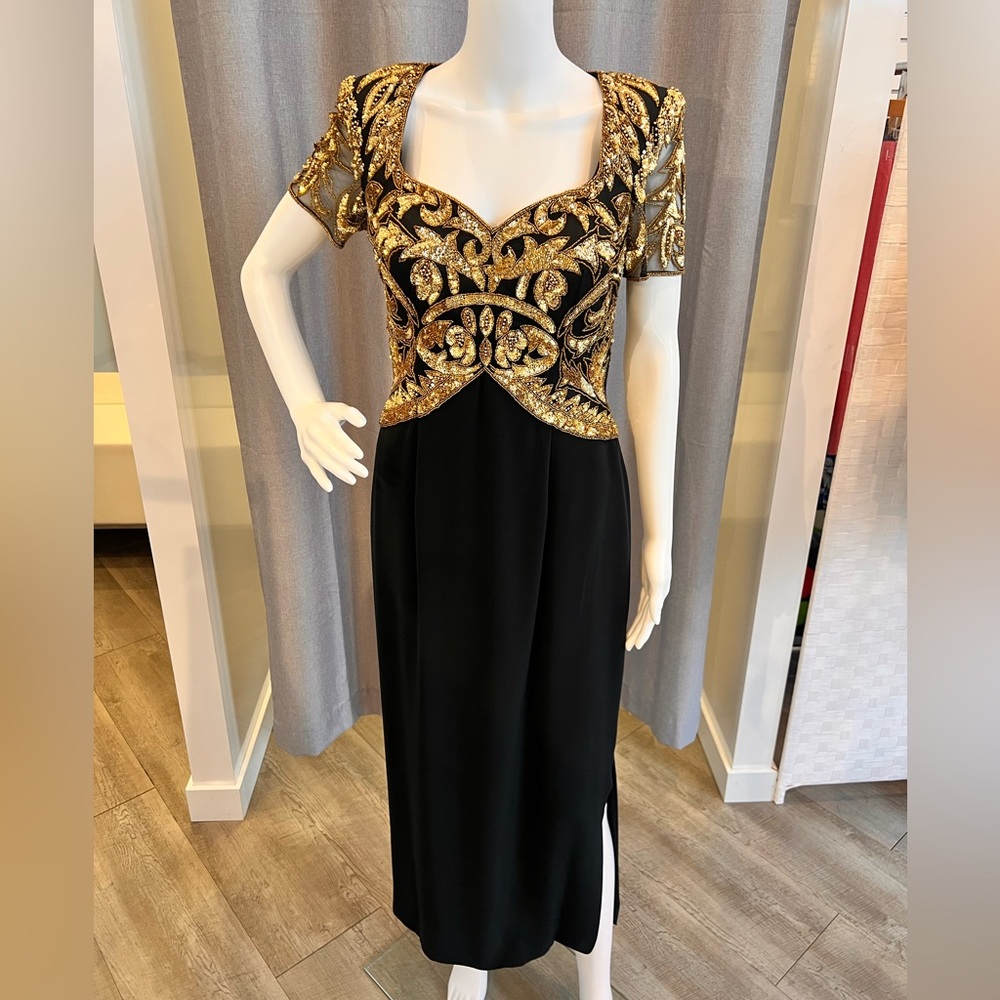 1980’s Vintage Evening Maxi Dress -Size Medium-Excellent Pre Owned